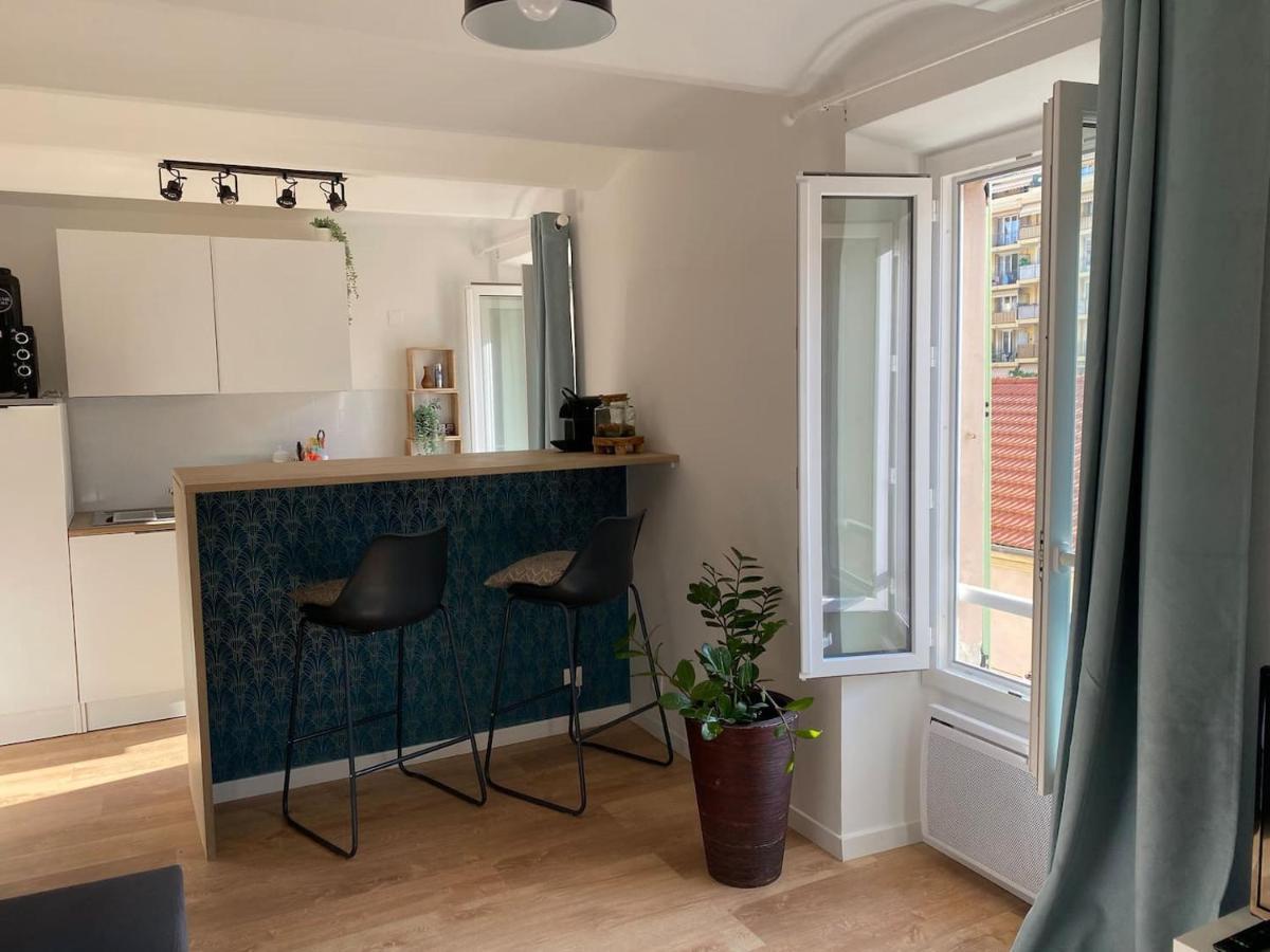 Ferienwohnung Studio Le Rocher, Menton Exterior foto